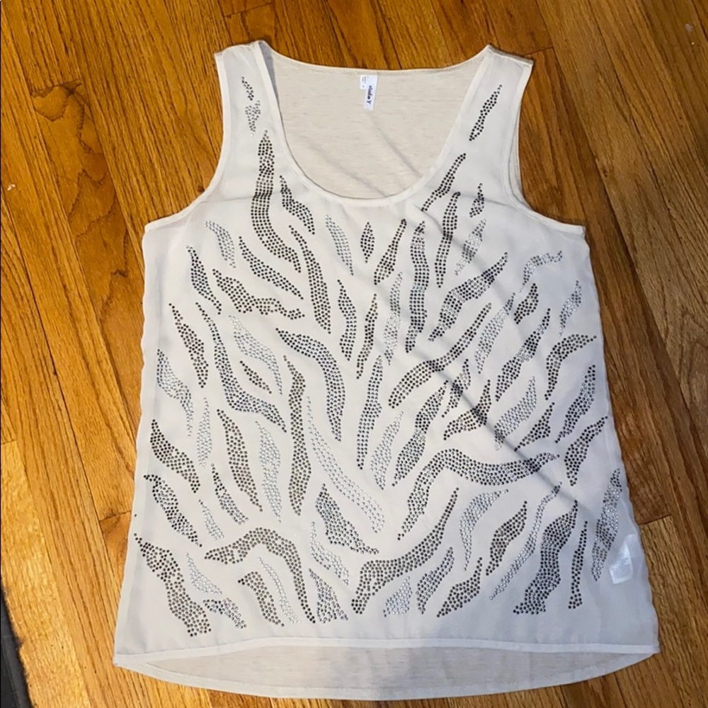 Maurice’s studio Y tank sz L